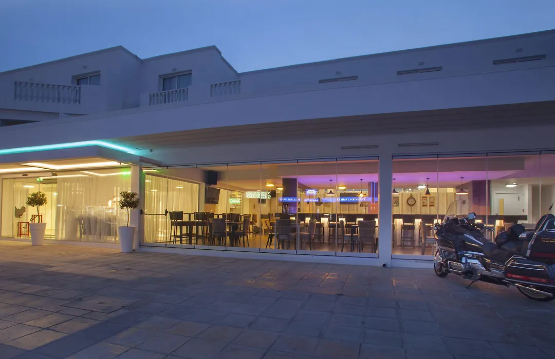 Princessa Vera Hotel Apartments-1