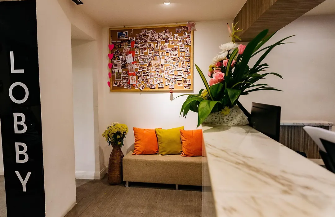 Lucky House Khaosan-1
