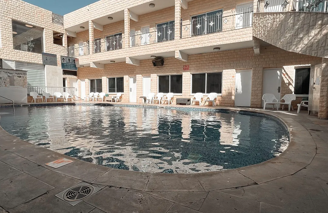 Hotel Maman-1
