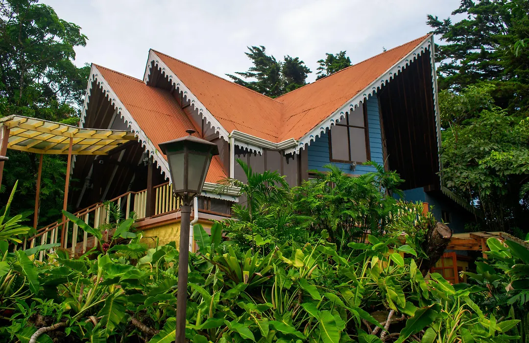 Hotel Claro De Luna-1