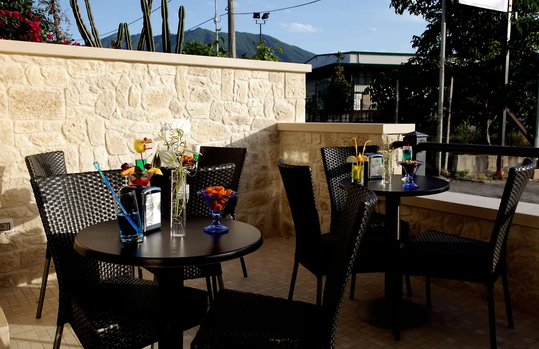 Hotel Cenacolo-1