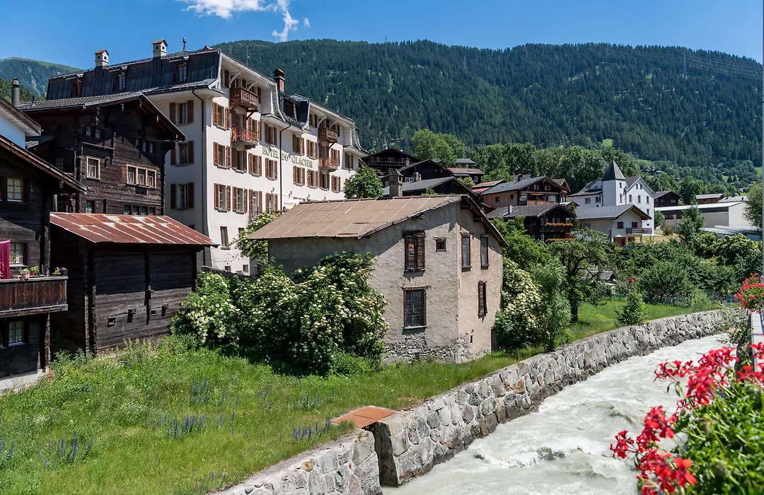 Du Glacier Boutique & Traditions Hotel-1