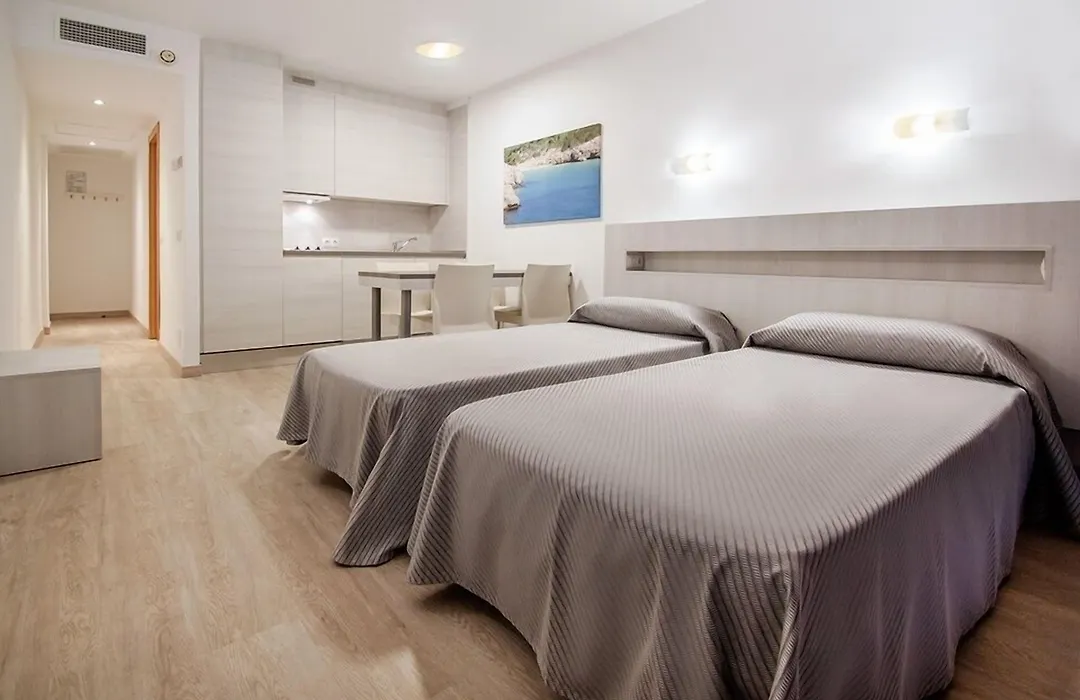 Apartamentos Sol Y Vera-1