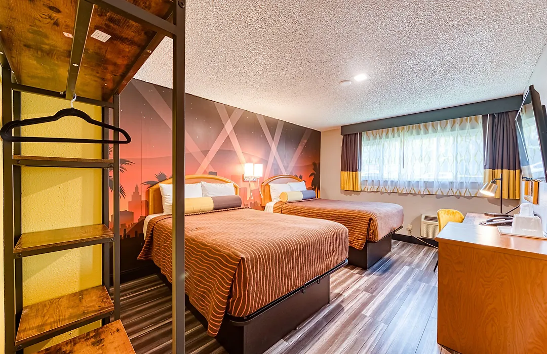La Mirage Inn - Hollywood-1