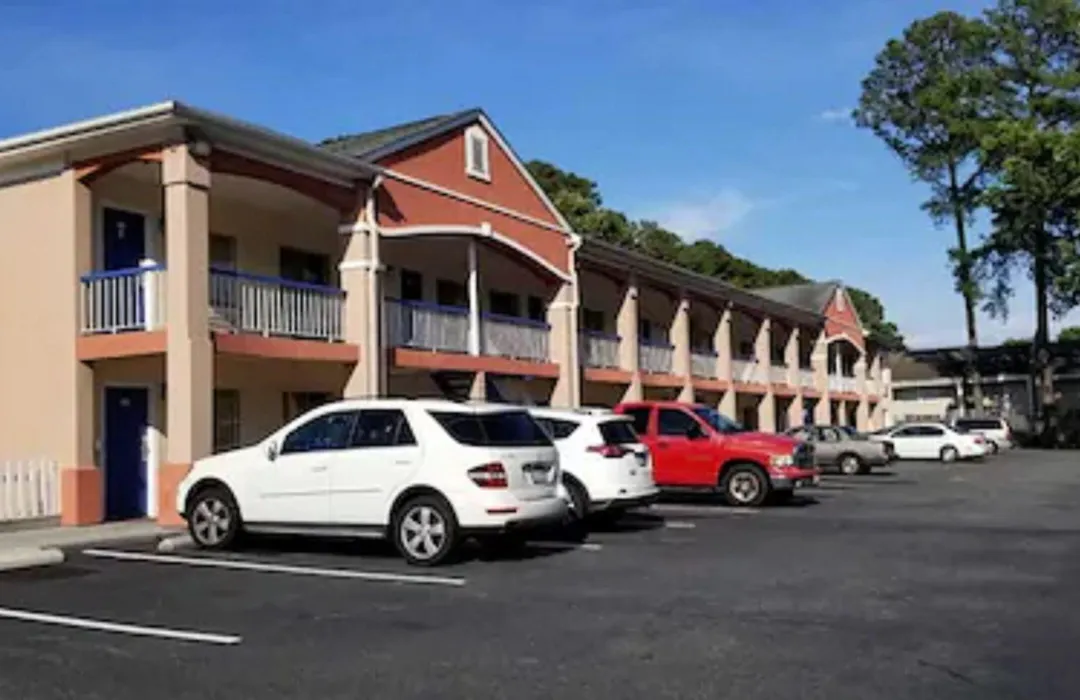 Budget Lodge-1