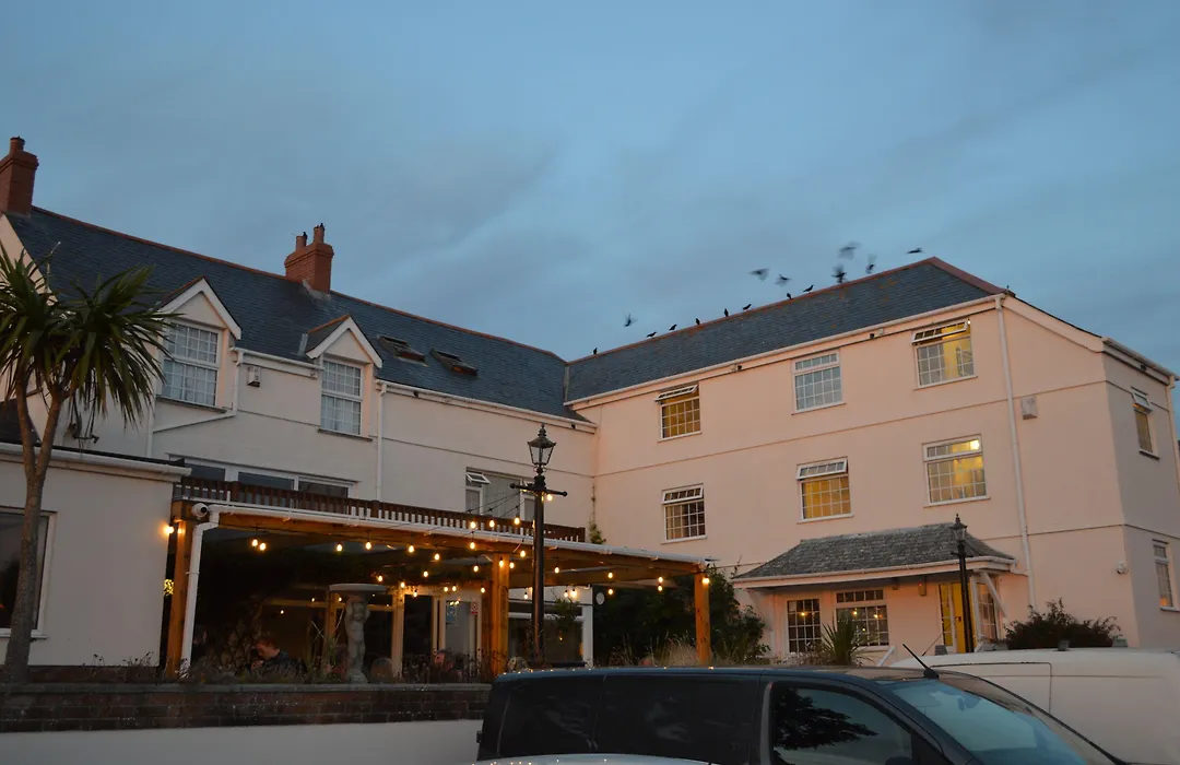 The Cornishman Inn-1