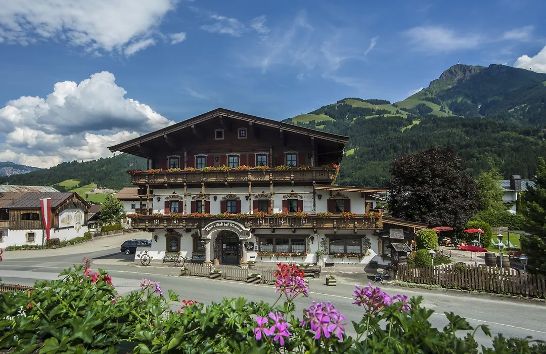 Kaiserhotel Neuwirt-1