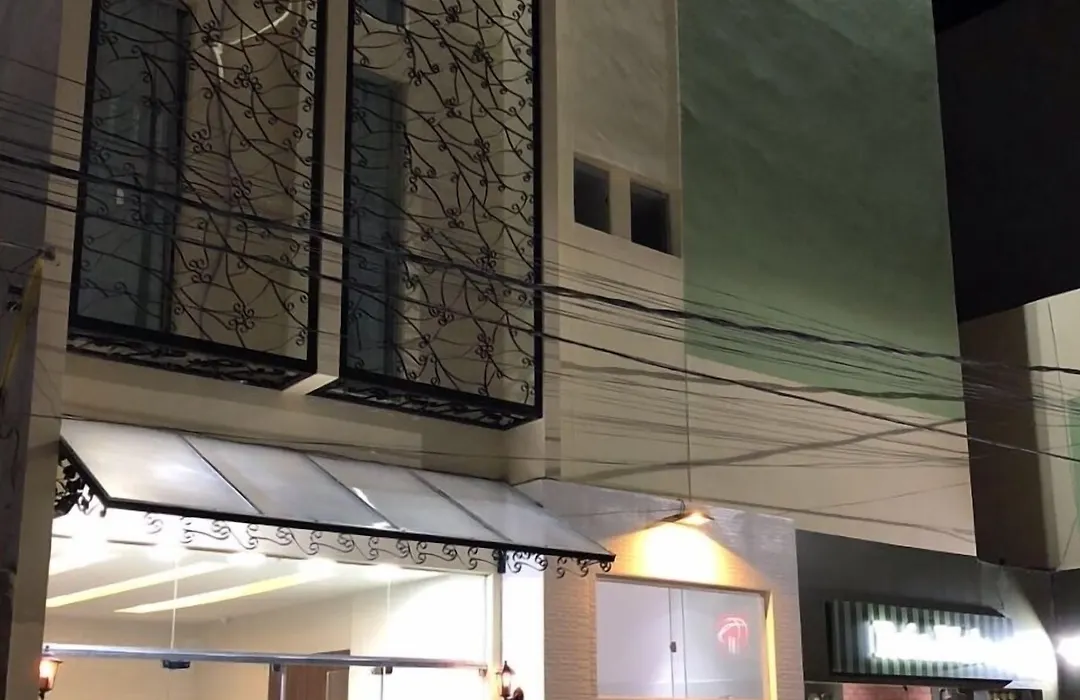 Hotel San Remo-1