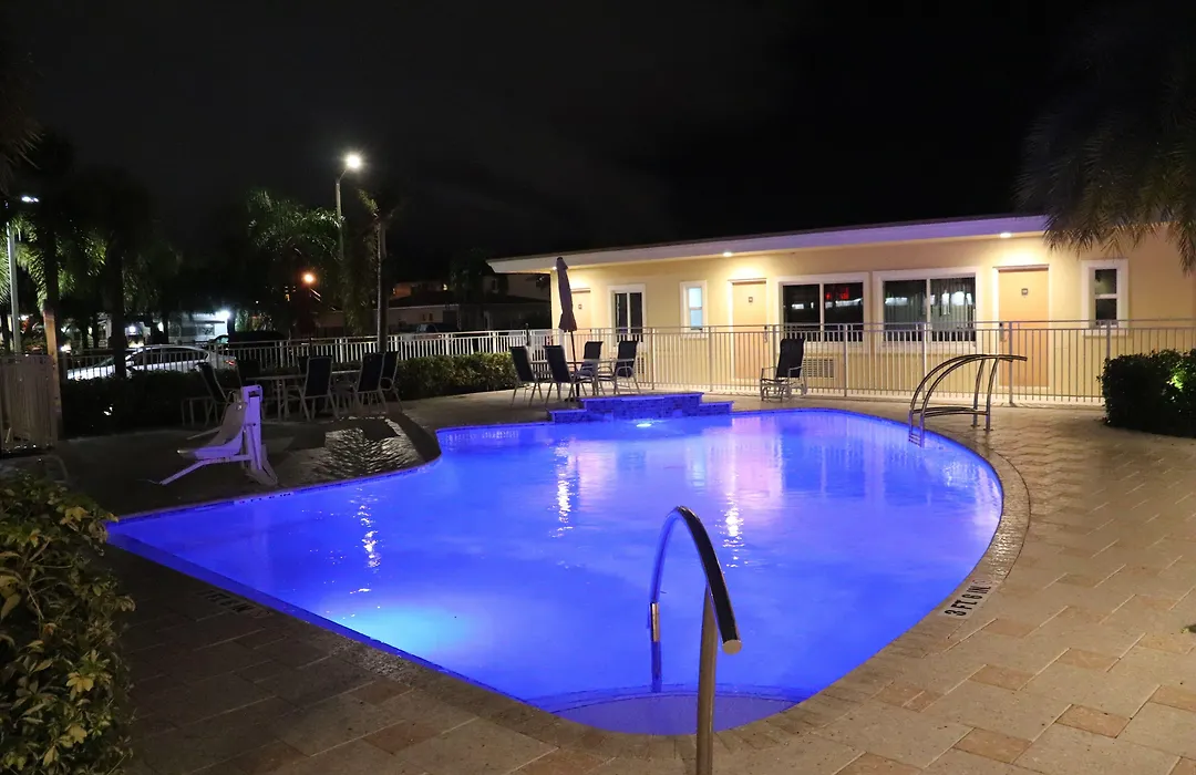 Curtis Inn & Suites-1