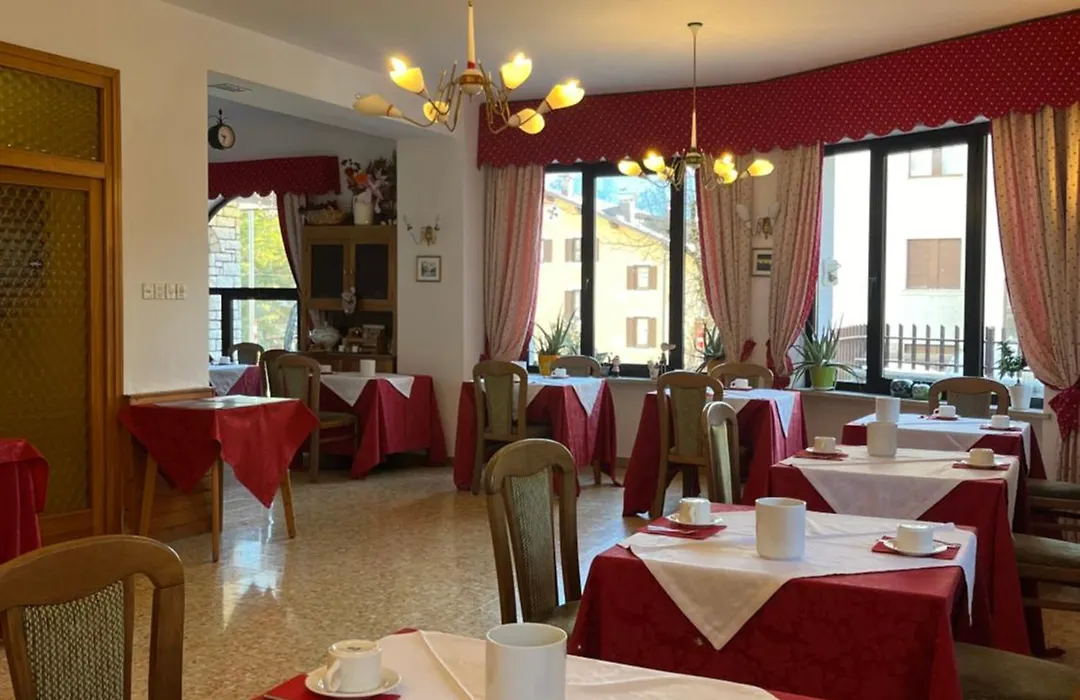 Hotel Garni Suisse-1