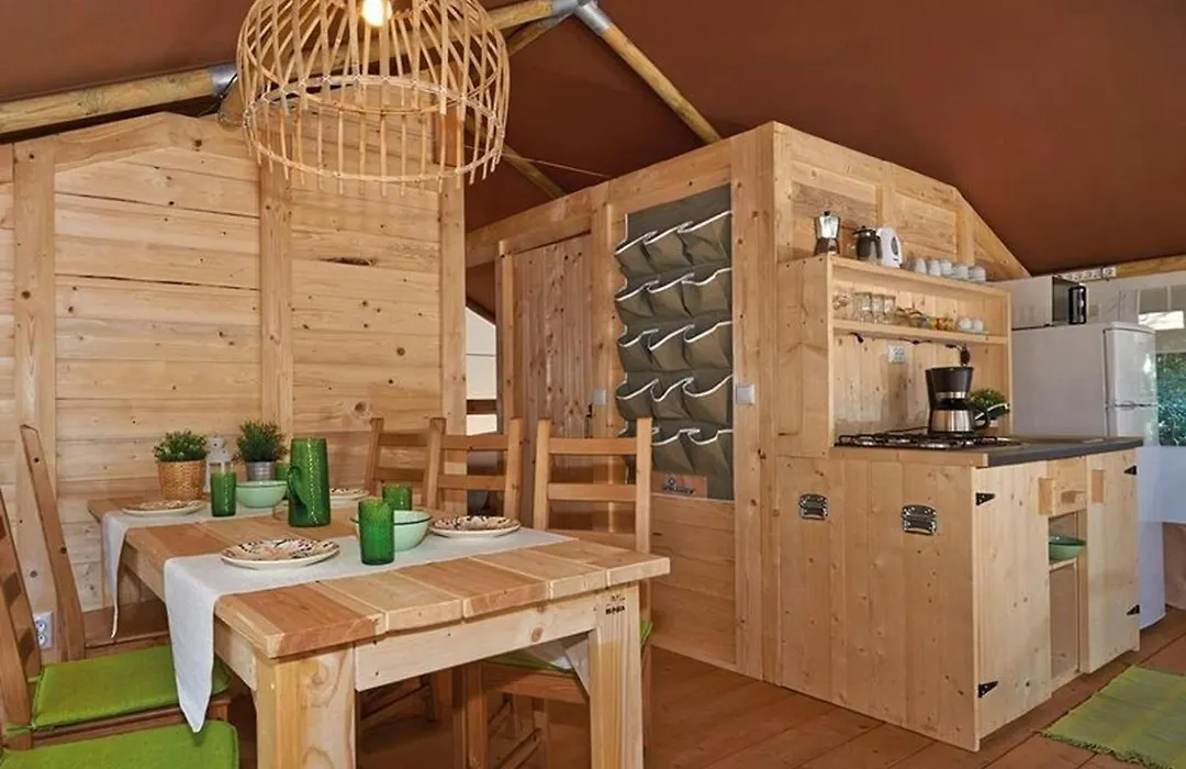 Camping Village Lago Maggiore-1