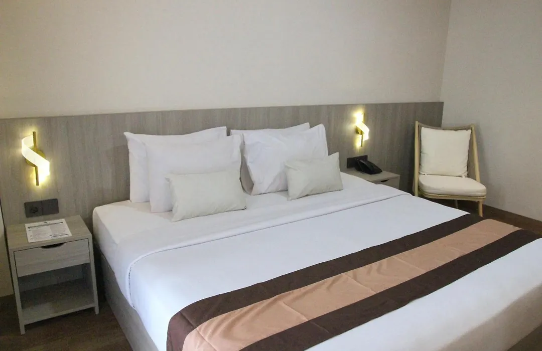 Grand Santhi Hotel-1