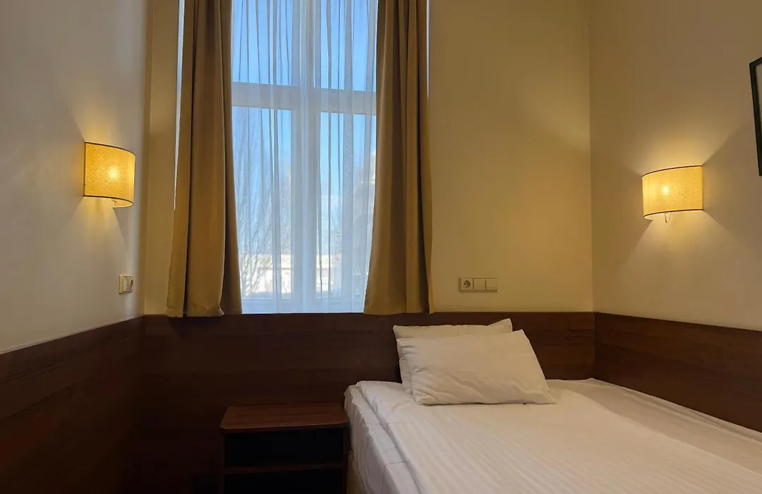 Memel Hotel-1