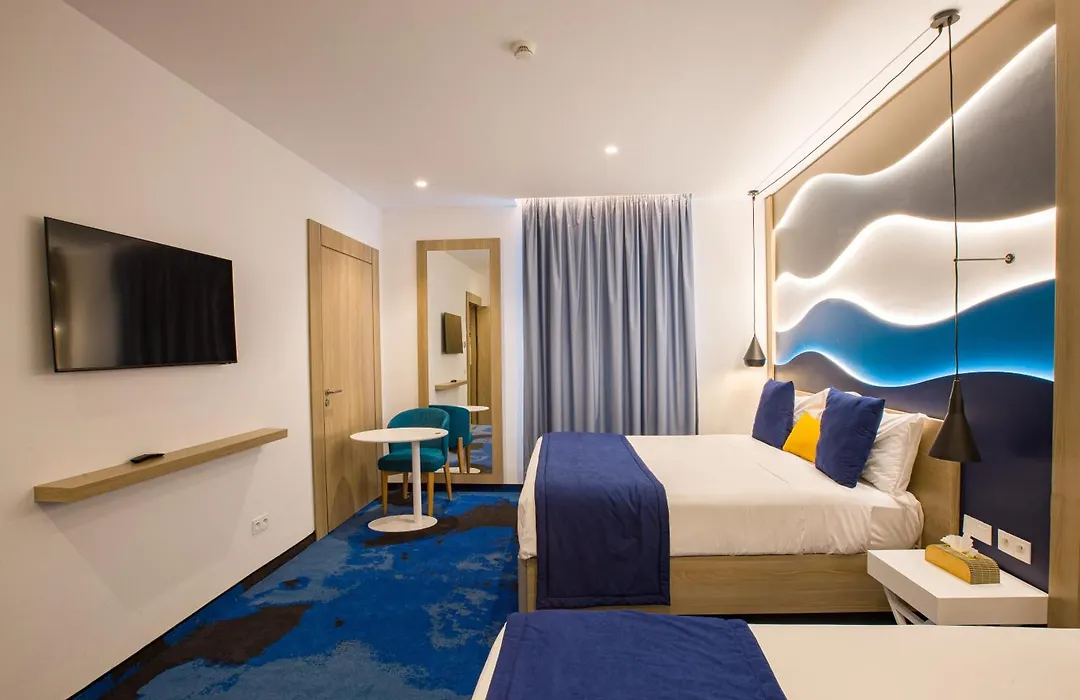 Hotel Carlton-1