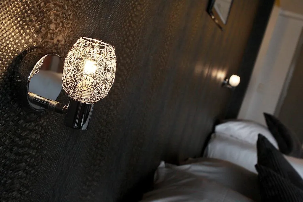 Leonardo Hotel Charleroi City Center-1