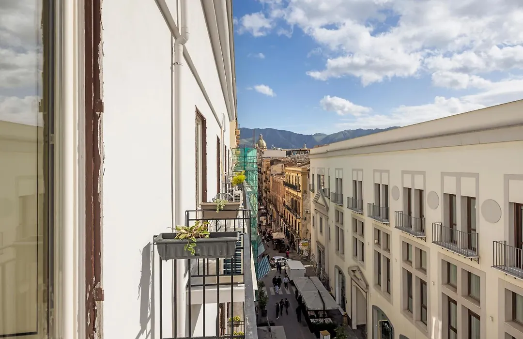 Palazzo Cavarretta - Pinella's Rooms&Apartment-1