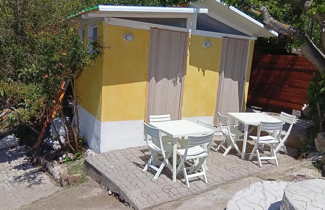Una terrazza sul mare-1