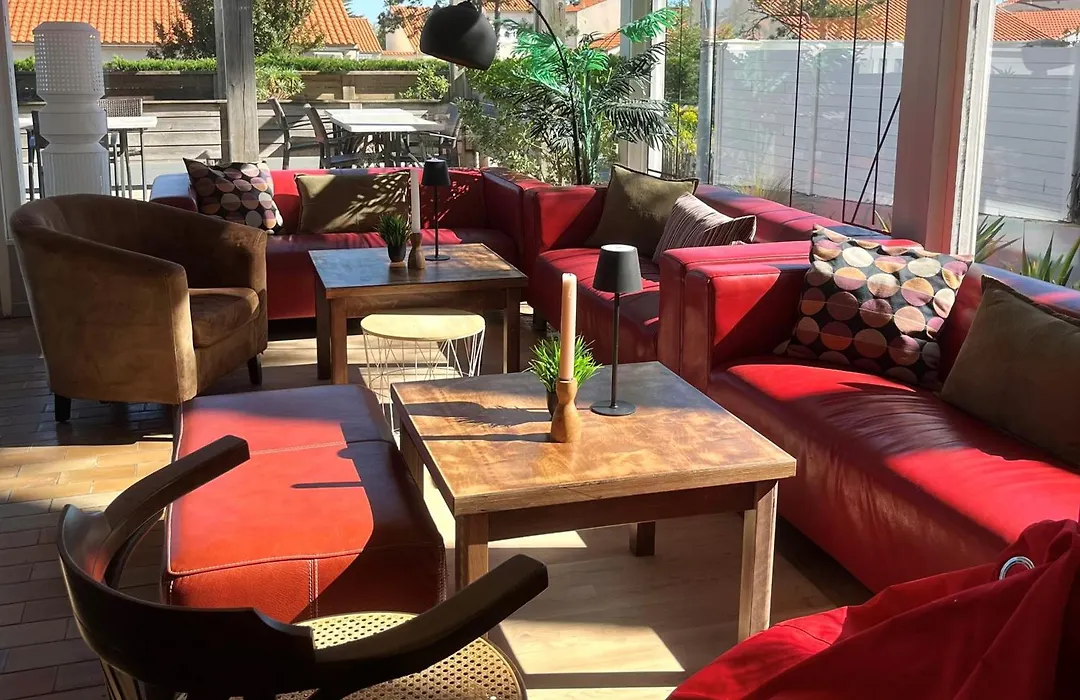 Les Cols Verts - Logis Hotels-1