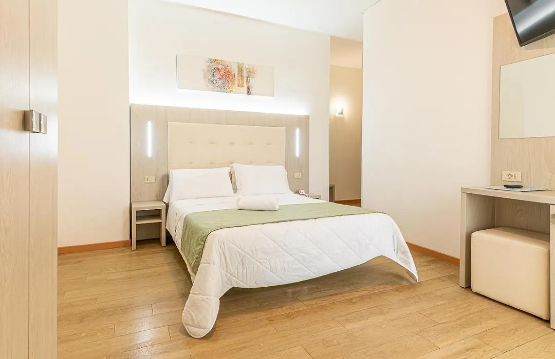 Hotel Corinna-1