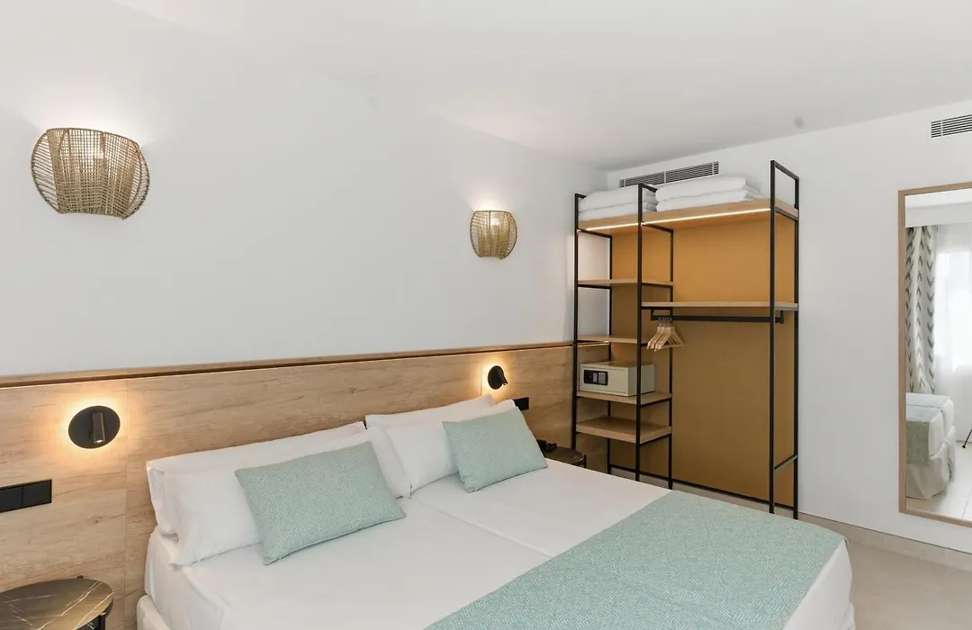 Aquasol Aparthotel-1
