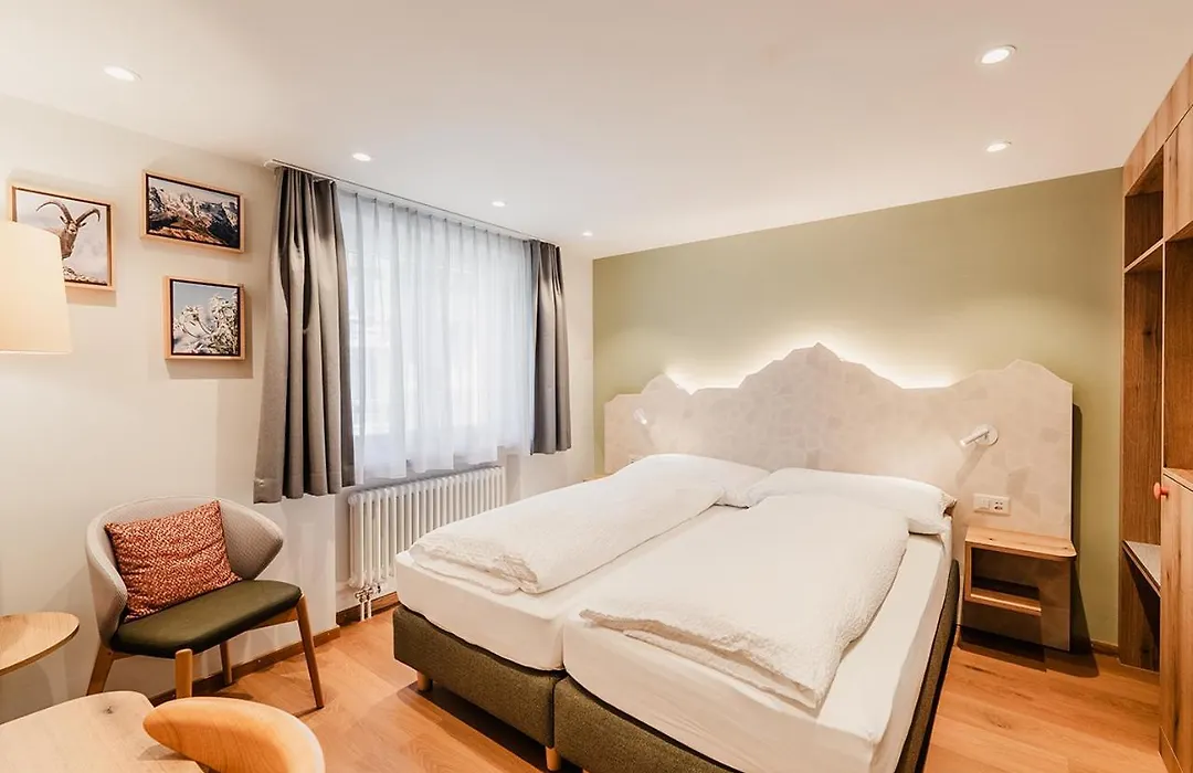 Hotel Edelweiss Superior-1