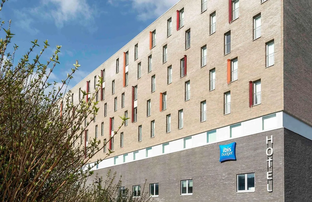Ibis Budget Brugge Centrum Station-1