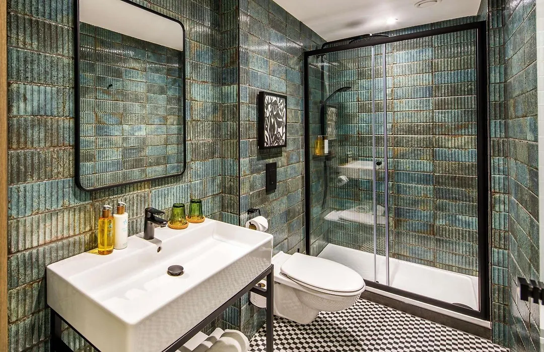 Ibis Styles Edinburgh St Andrew Square-1