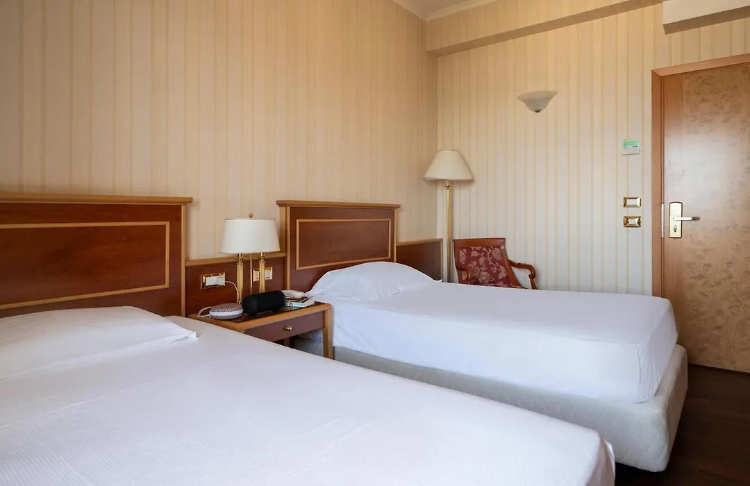 Hotel Byron-1