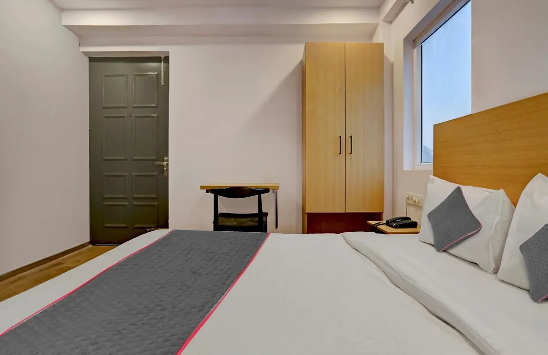Collection O Hotel Shivam Inn-1