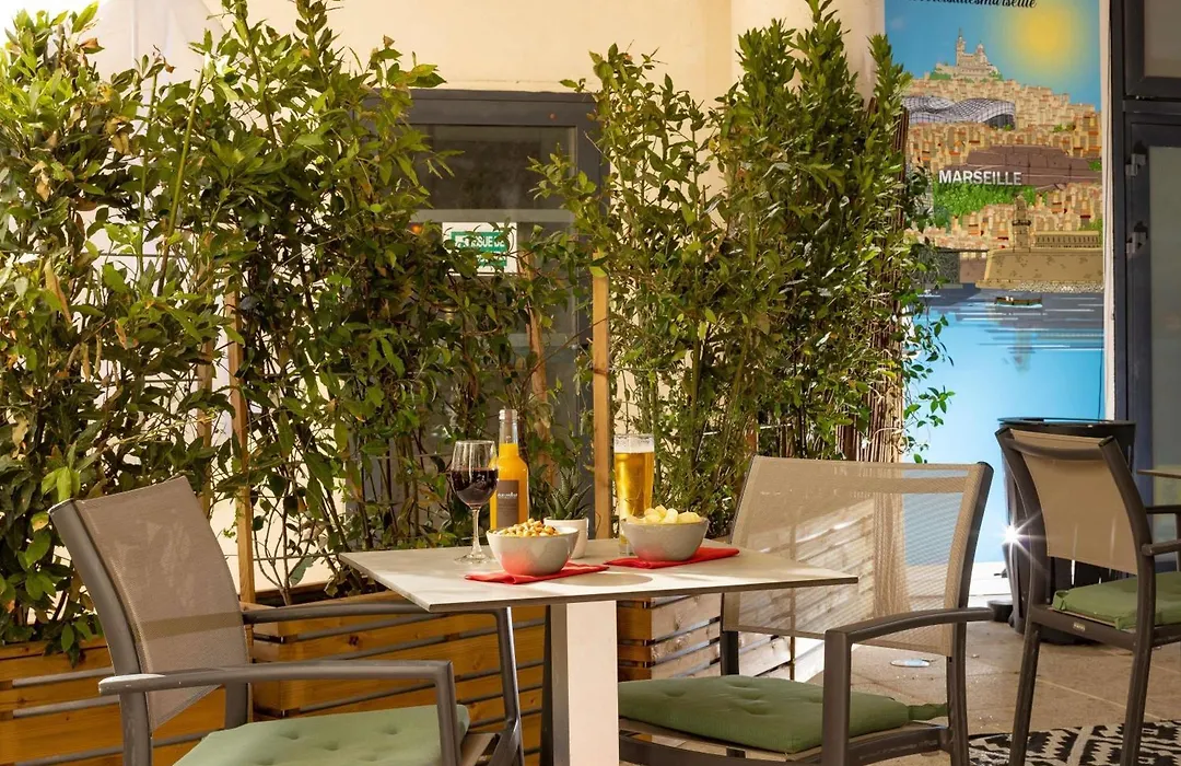 Novotel Suites Marseille Centre Euromed-1