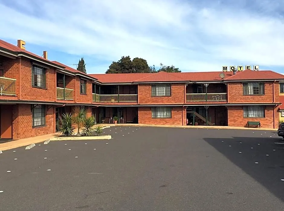 Poet'S Recall Motel-1