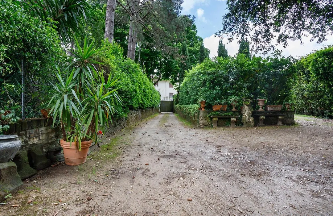 Villa Lombardi-1