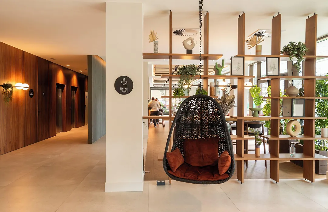 Leonardo Hotel San Sebastián-1