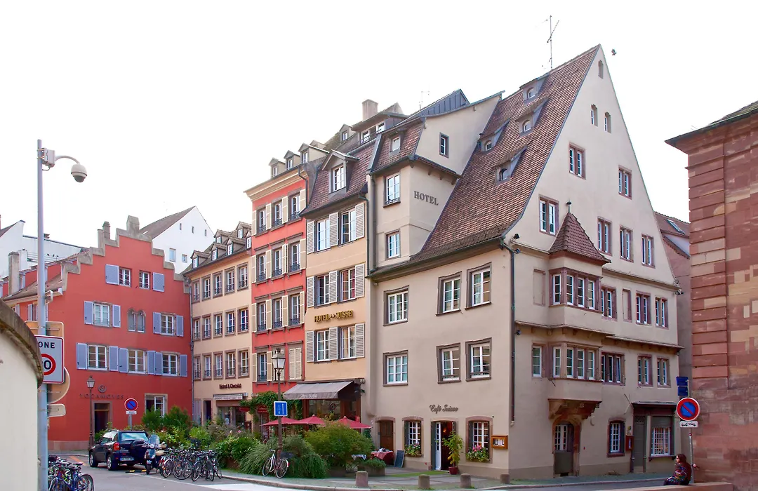Hotel Suisse-1