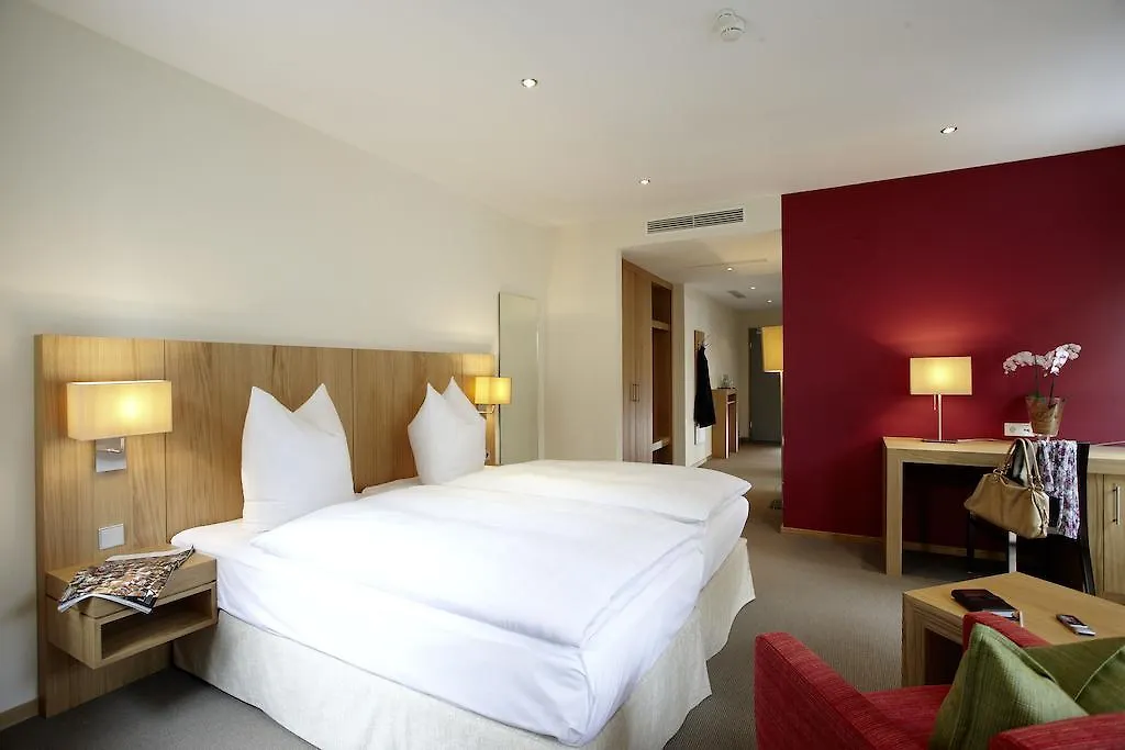 Hotel Falken-1