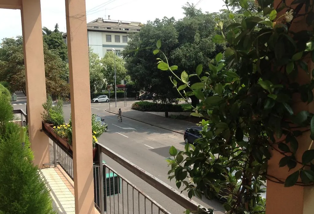 Ai Giardini Rooms-1
