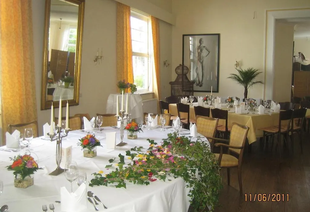 Hotel Drei Kronen-1