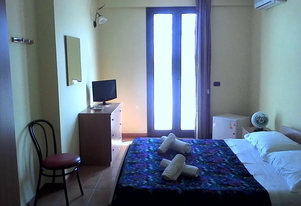 Camere Oasi-1