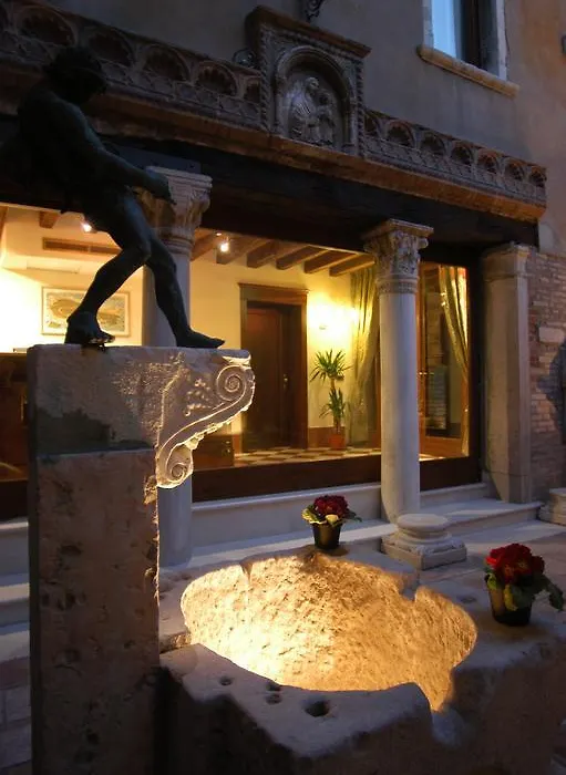 Hotel Al Ponte Mocenigo-1