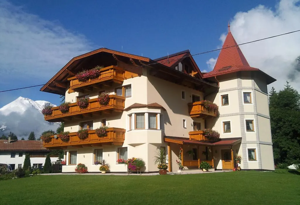 Hotel-Garni Weidacherhof-1