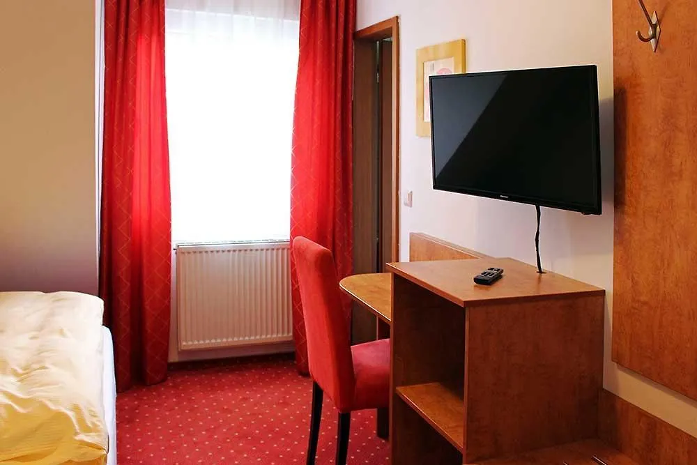 Hotel Peiler Garni-1