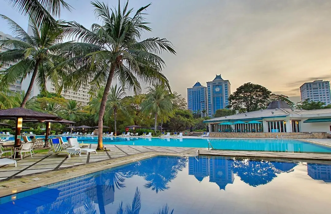 Hotel Borobudur Jakarta-1