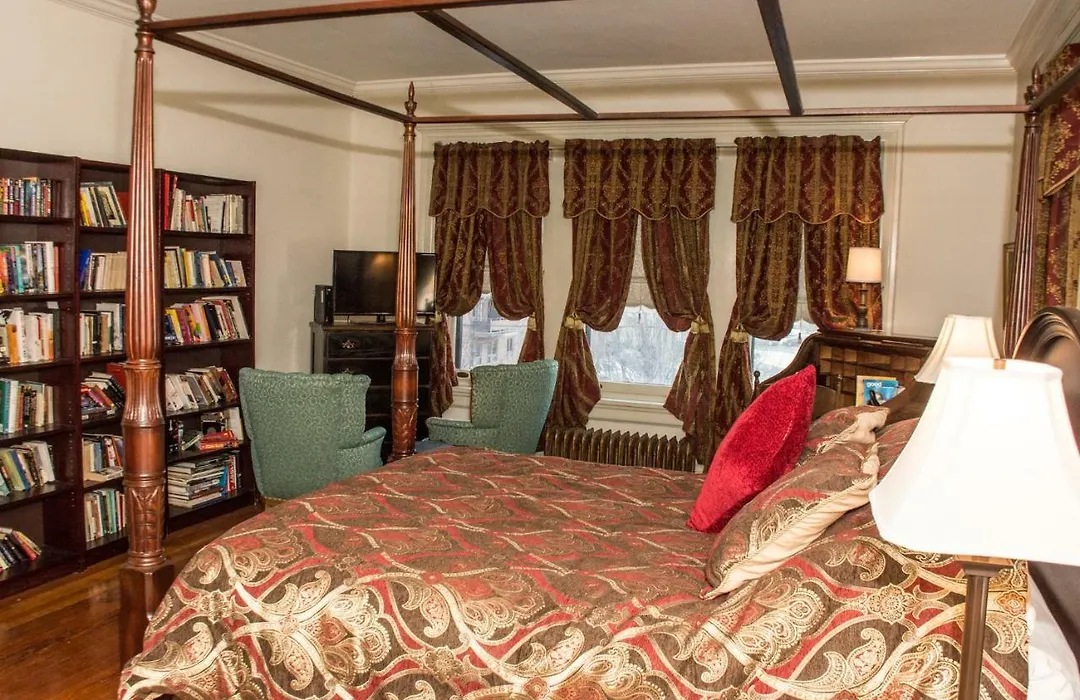 Historic Benner Mansion-1