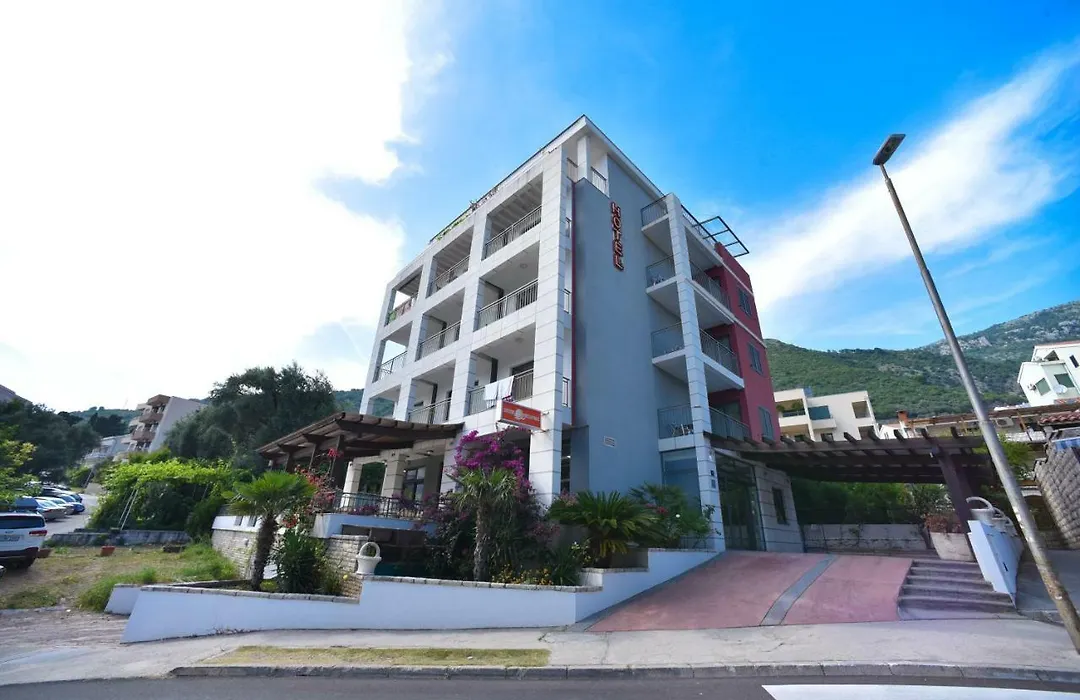 Hotel Petrovac-1