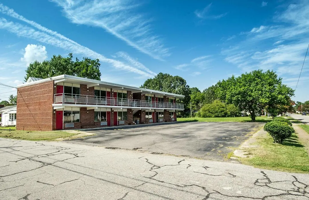 Coach House Inn-1