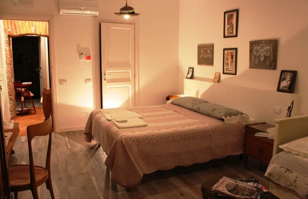 Le Dame Della Cortesella B&B-1