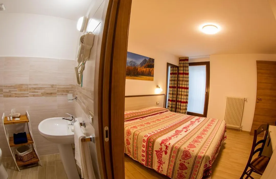 Chambres D'Hotel A Rosy-1