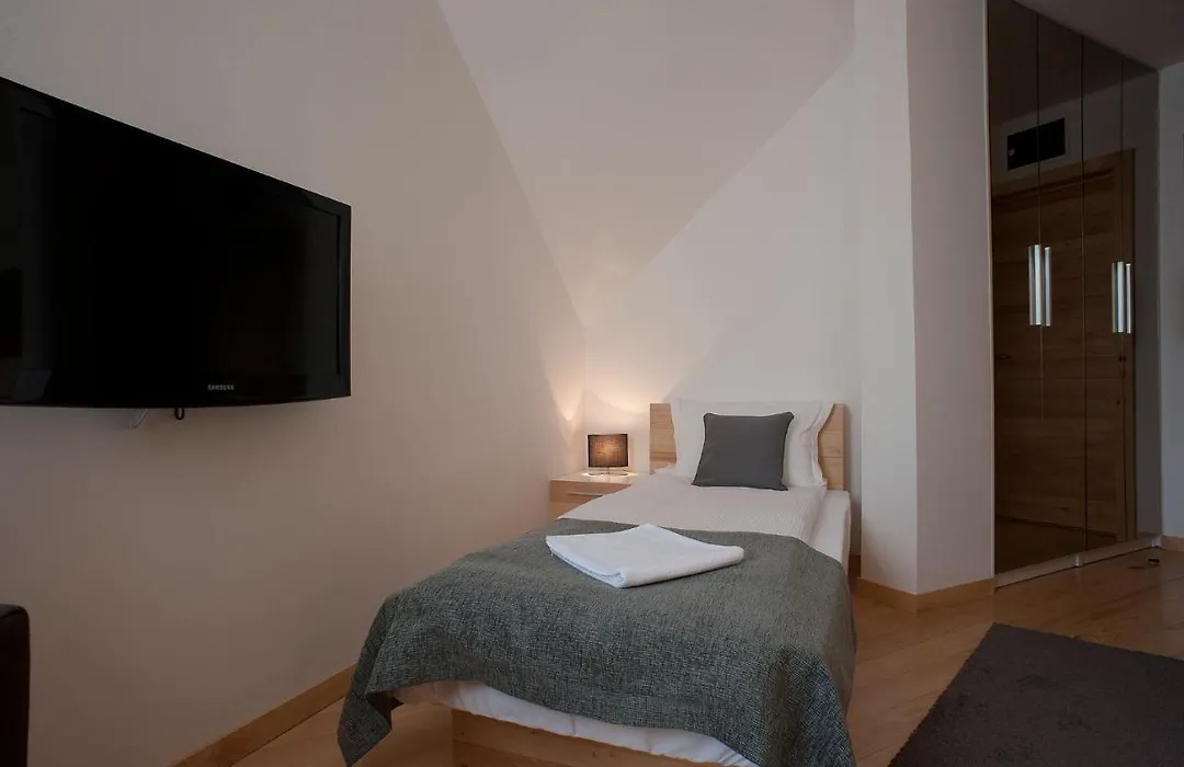 Hotel Zabljak-1