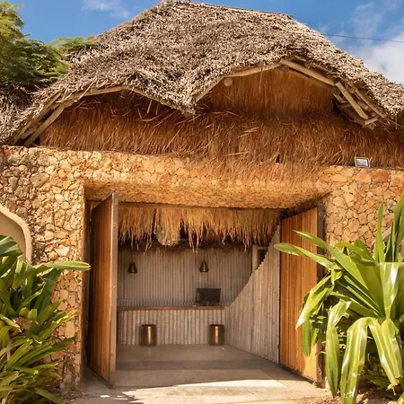 Salt & Coral Hotel And Restaurant-2