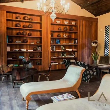 Lara Hotel-3